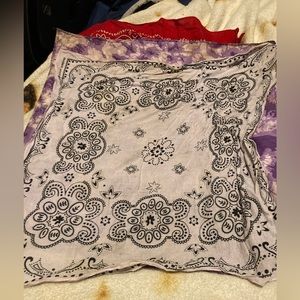 Lot of 3 bandannas
